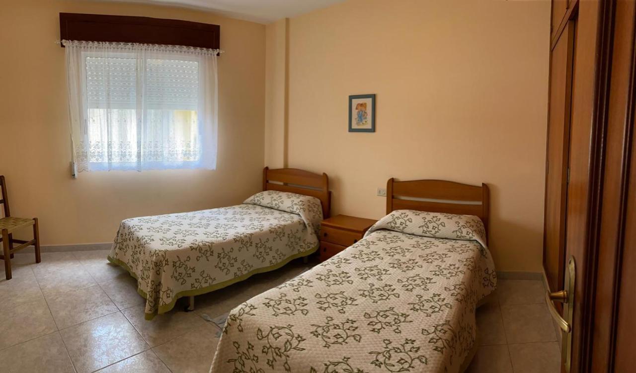Apartamentos Camino Do Rio O Grove Eksteriør billede