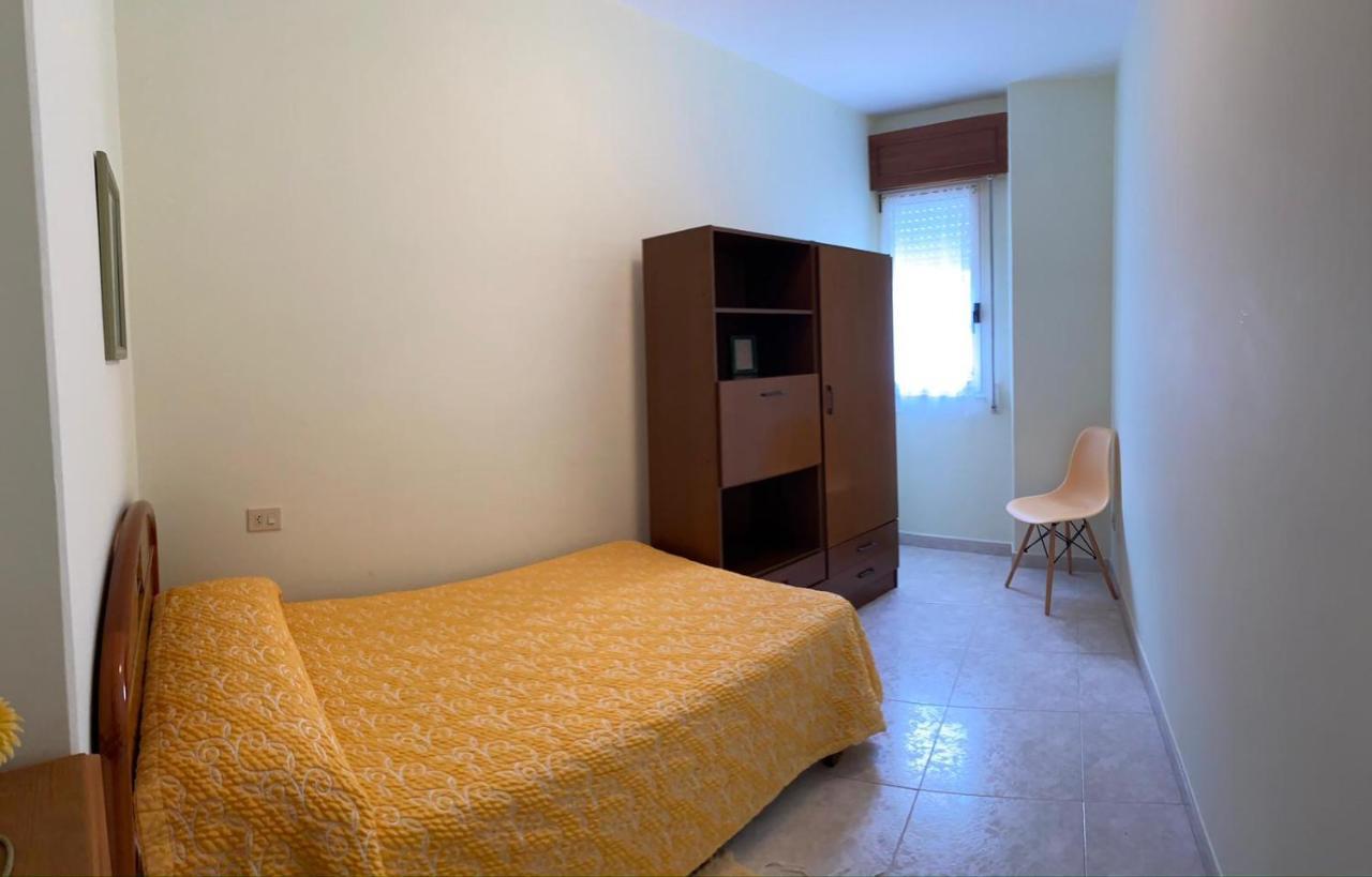 Apartamentos Camino Do Rio O Grove Eksteriør billede